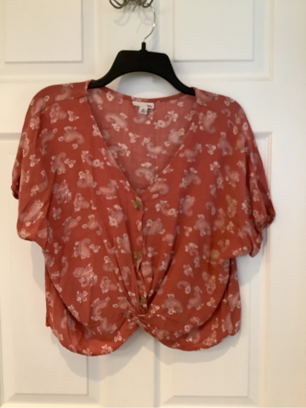 SO Rust Floral Button-Tie V-Neck Blouse